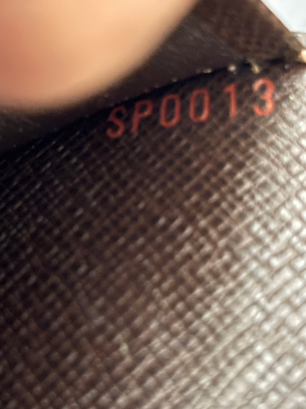 Louis Vuitton Agenda MM in Damier Ebene